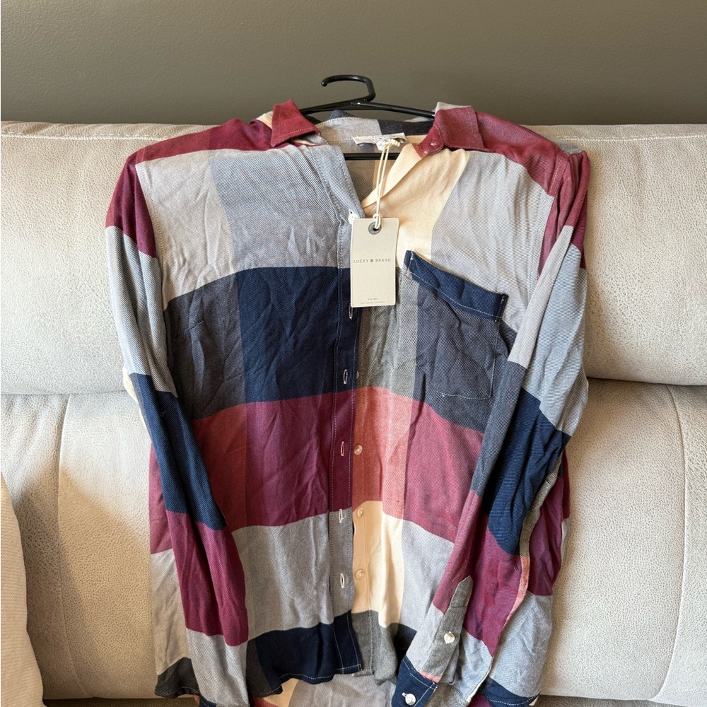 Lucky Brand Red and Blue Casual Button Down Shirt with Color-Blocking